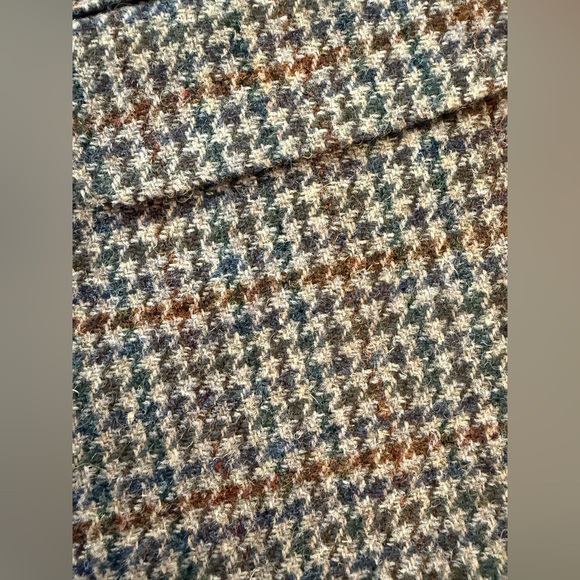 Lands End 100% Pure Wool Plaid Blazer - Picture 13 of 13